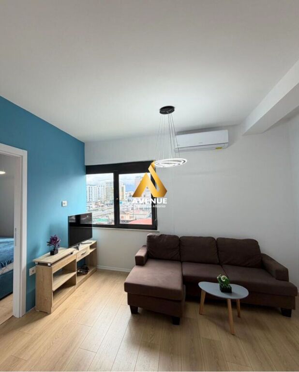Appartamento 1+1 in vendita vicino a Casa Italia, Tirana