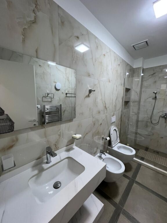 APPARTAMENTO 3+1+2+POSTO AUTO IN AFFITTO - GARDEN BUILDING RESIDENCE