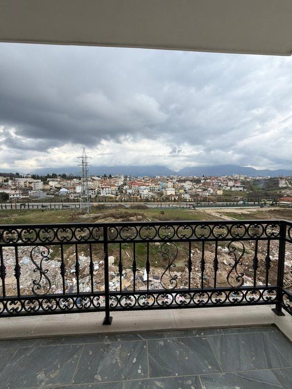 In vendita, Appartamento 2+1+2, Sauk, Nuova Porta di Tirana, Tirana.