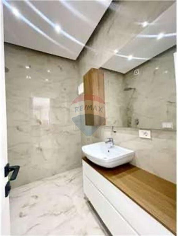 APARTAMENT 1+1 ME QIRA TEK KOMPLEKSI DELIJORGJI!