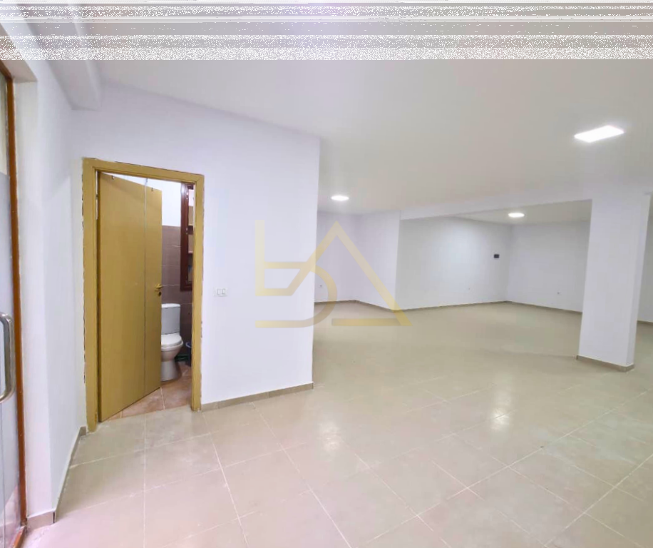 Business premises for rent – Tirana, near the Botanical Garden