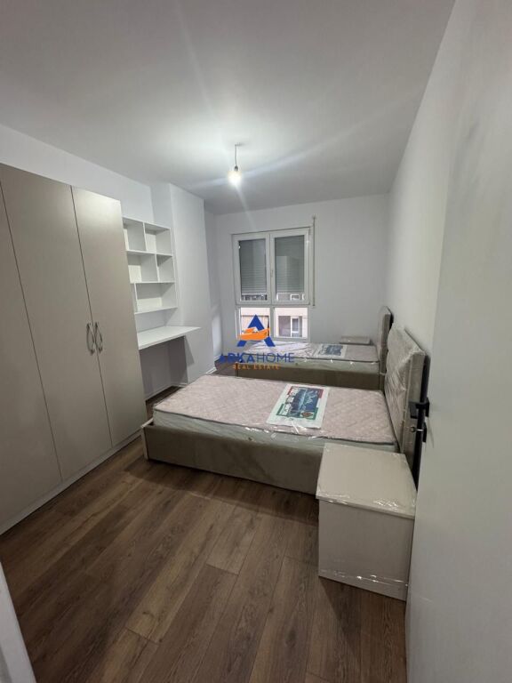 FOR RENT APARTMENT 2+1+BALCONY "5 MAY" 60,000 LEKE