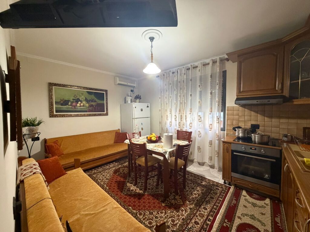 For sale, Apartment 3+1+2, Durrës Street, Tirana, 220000 €
