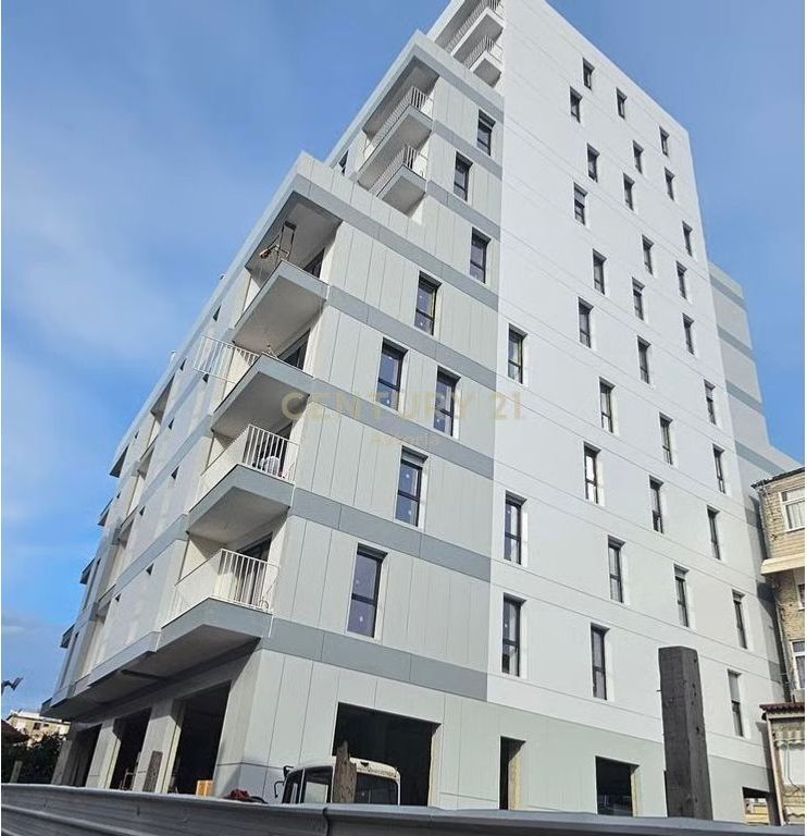 PARKING SPACE FOR SALE IN A NEW BUILDING IN XHAMLLIK. 30,000 €