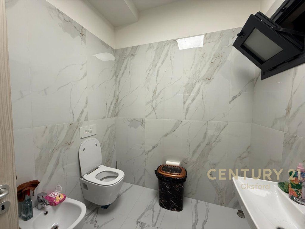 Office space for rent, at Kosovareve Street! 2,200 € /Month