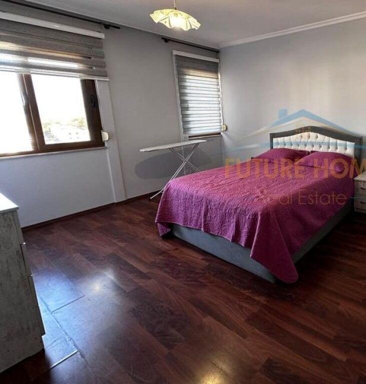 Shitet, Apartament 2+1,Liqeni,Tiranë
