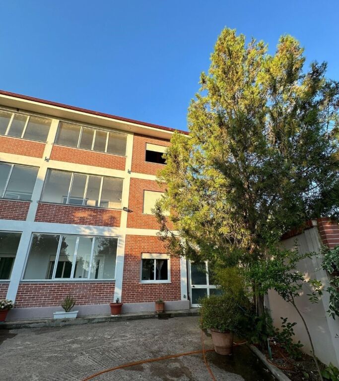 🏢 SUPER AMBIENT ME QIRA 📍 Liqeni i Linzës