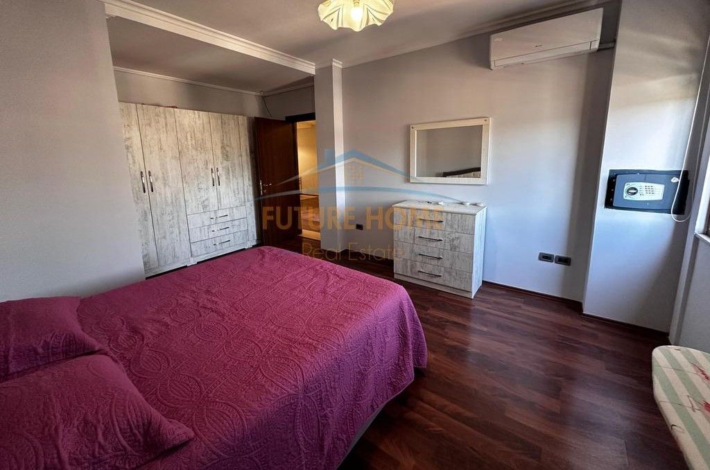 Shitet, Apartament 2+1,Liqeni,Tiranë