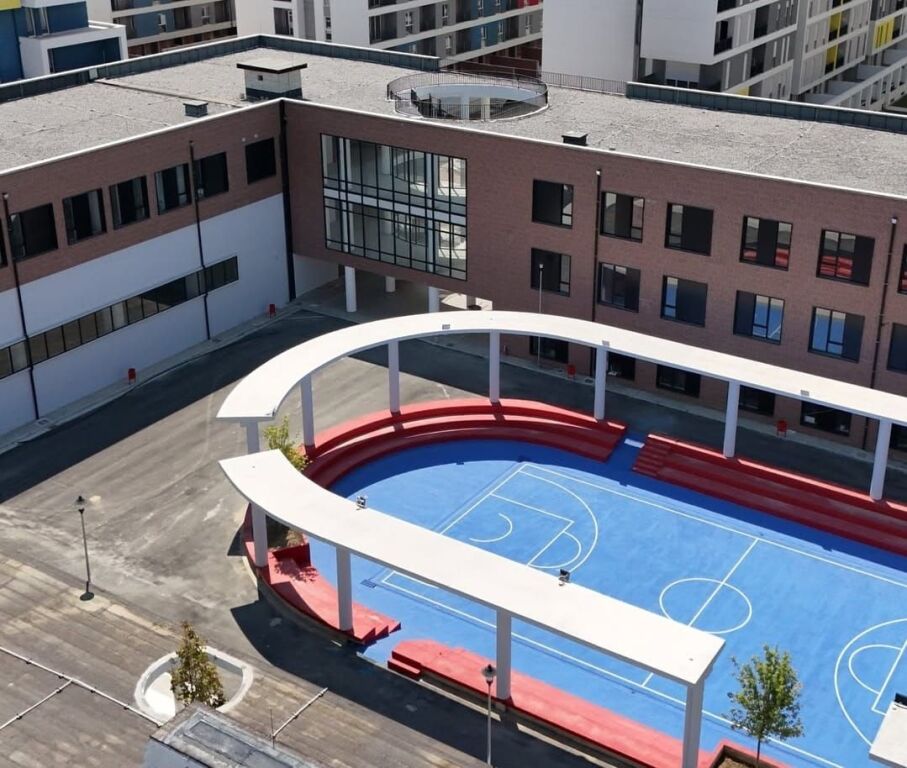 APARTAMENT 2+1+2TUALETE NE SHITJE NE UNIVERS CITY PRANE QENDRES TREGTARE QTU , TIRANE
