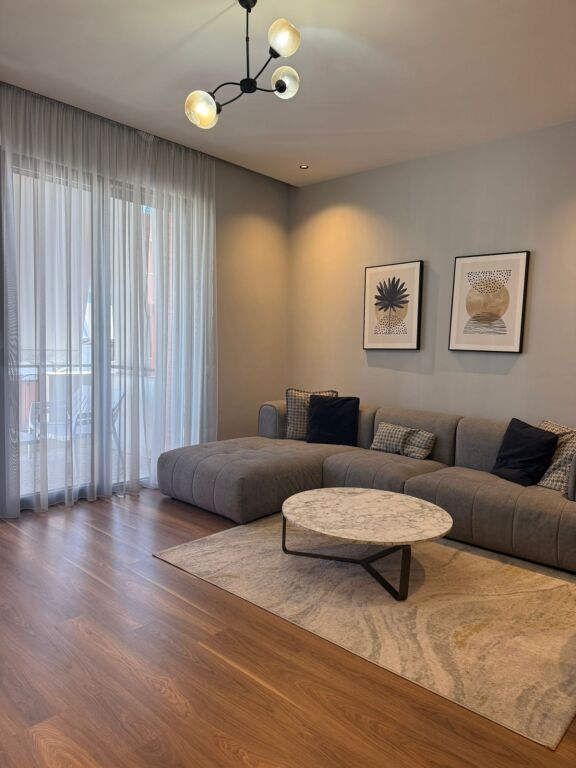 Apartament 2+1+2+parkim me qira ne Kompleksin Delijorgji