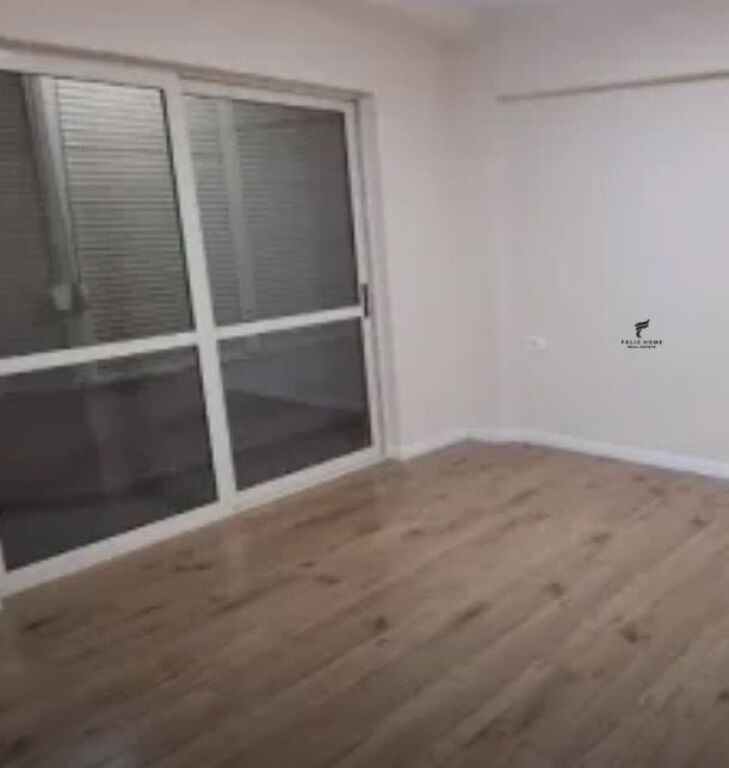 OFFICE FOR RENT 80 M2 CENTER 900 EURO FH-57717