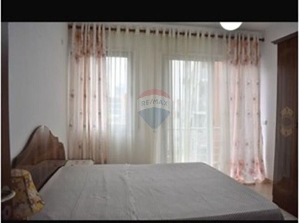 Apartament 2+1 me qira tek Prokuroria e Tiranes