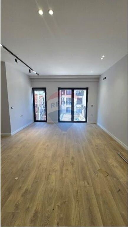 Appartamento - In Vendita - Kodra e Diellit 2, Tirana(ID: 530481001-1220)