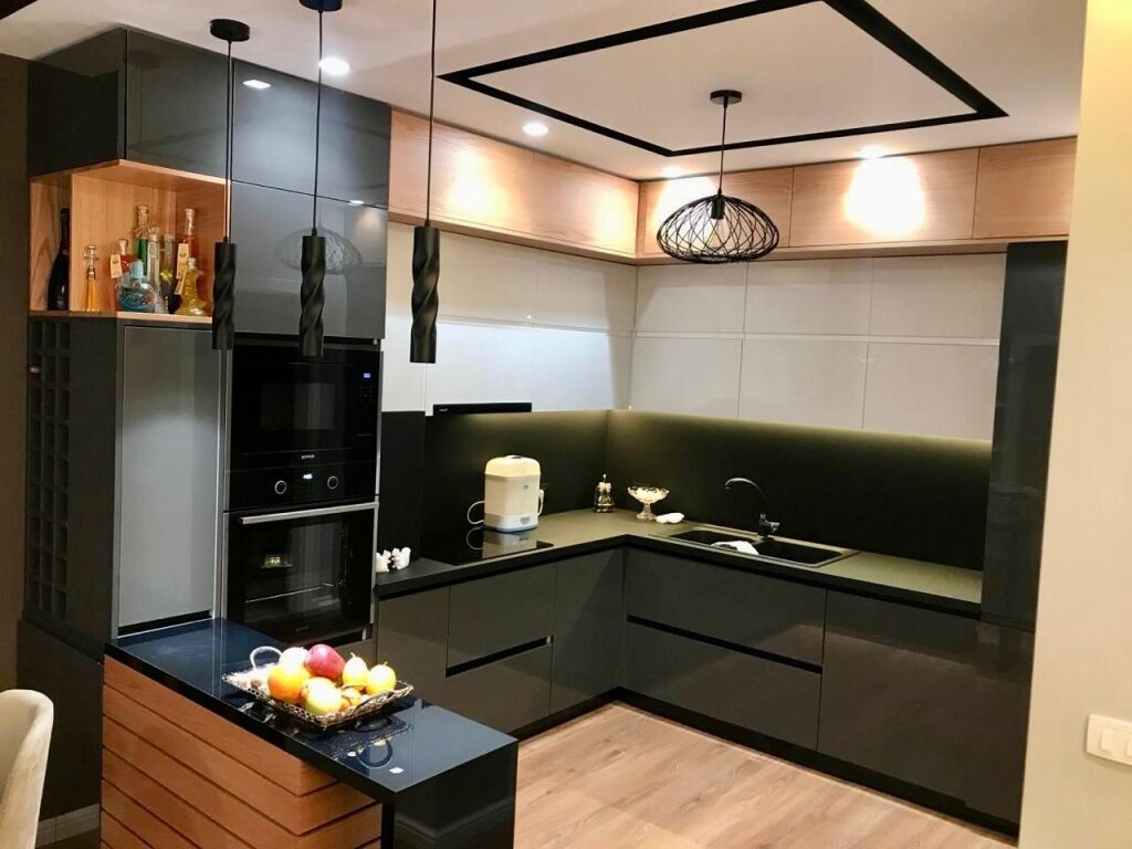 📣 QERA SUPER Apartament 2+1 Me 2 Tualete 📍 Ish Blloku, Sheshi "Willson" ✨