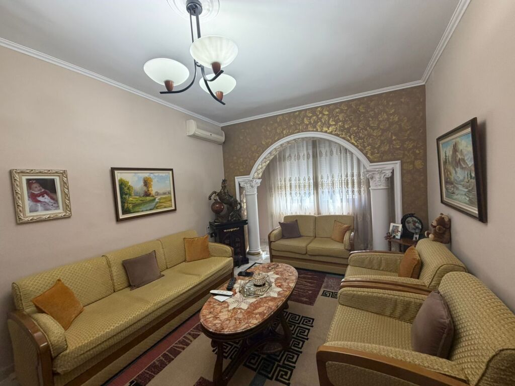 For sale, Apartment 3+1+2, Durrës Street, Tirana, 220000 €