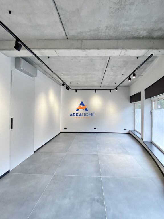 PREMISES FOR RENT 205M2 "RRUGA BARDHOK BIBA,CENTER" 3000 EURO