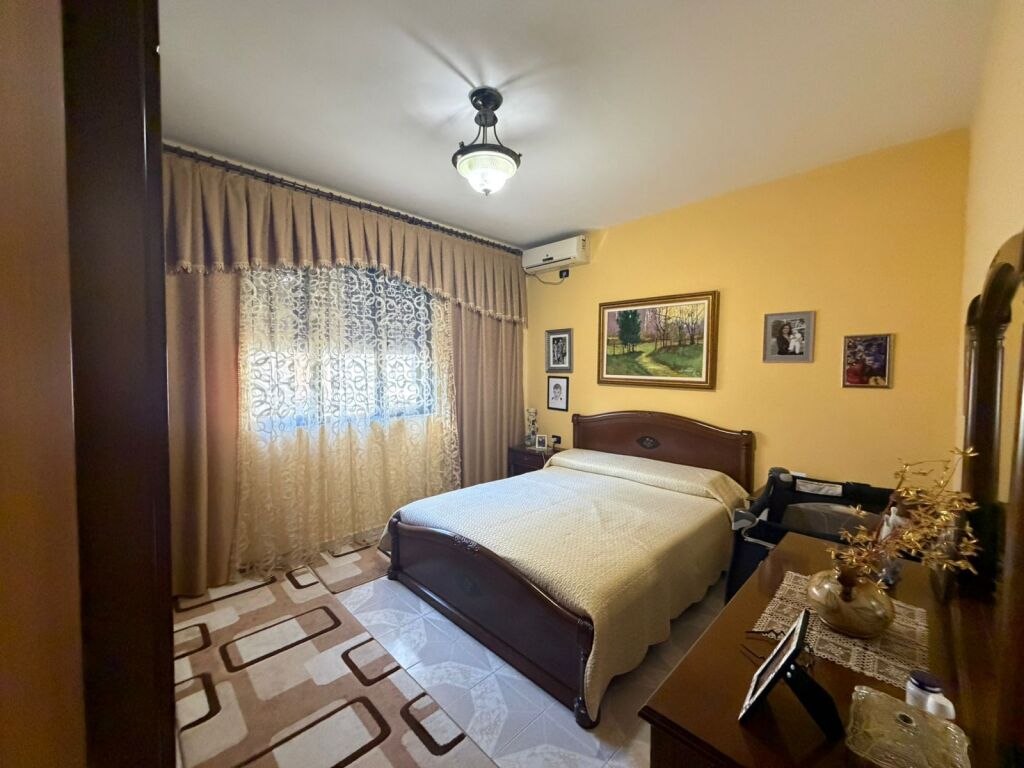 For sale, Apartment 3+1+2, Durrës Street, Tirana, 220000 €