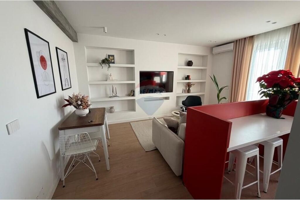 Apartament 1+1 me qira tek 21 Dhjetori!