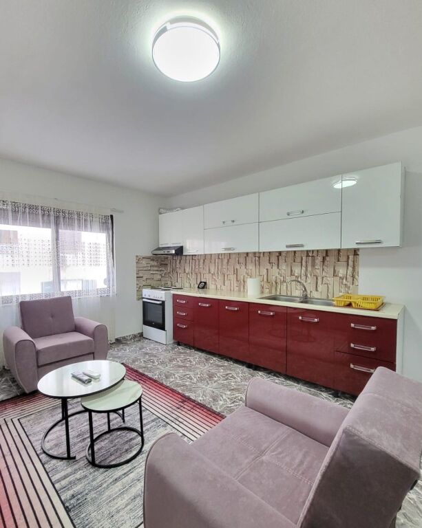 Apartment 2+1 for rent at Petro Nini