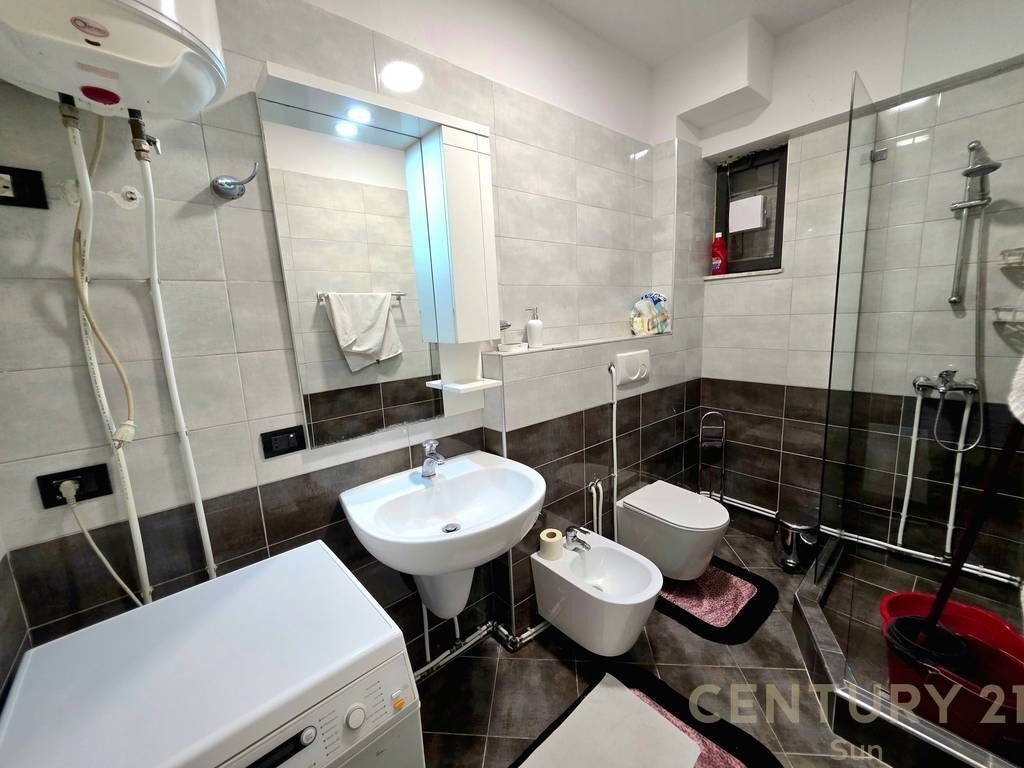 Luxury apartment 2+1+2 for rent on Kavaja Street