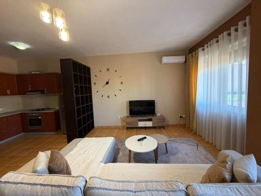 Apartment 1+1 for rent at Barrikadave Street.
