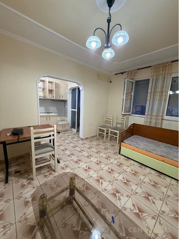 Appartamento 1+1 in vendita in via Irfan Tomini