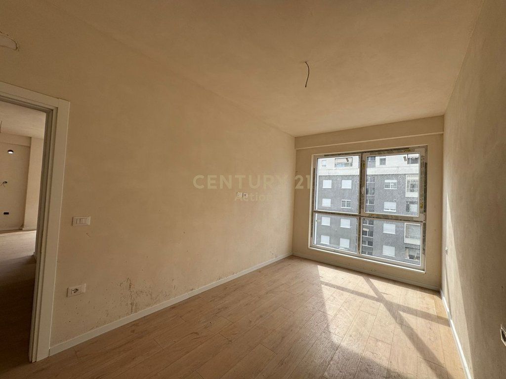 SHITET APARTAMENT 2+1 ,KOMUNA E PARISIT TEK BEGA 07