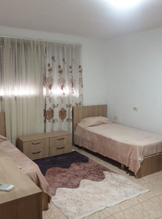 Apartment 2+1 for rent at Petro Nini