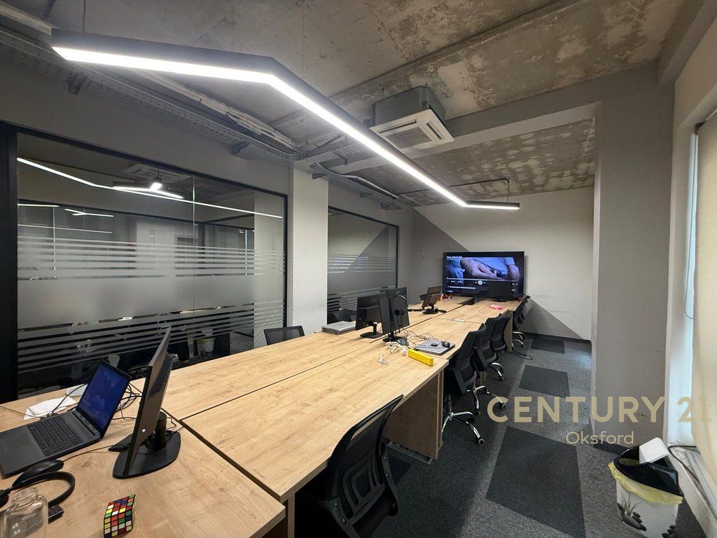 Office space for rent, at Kosovareve Street! 2,200 € /Month