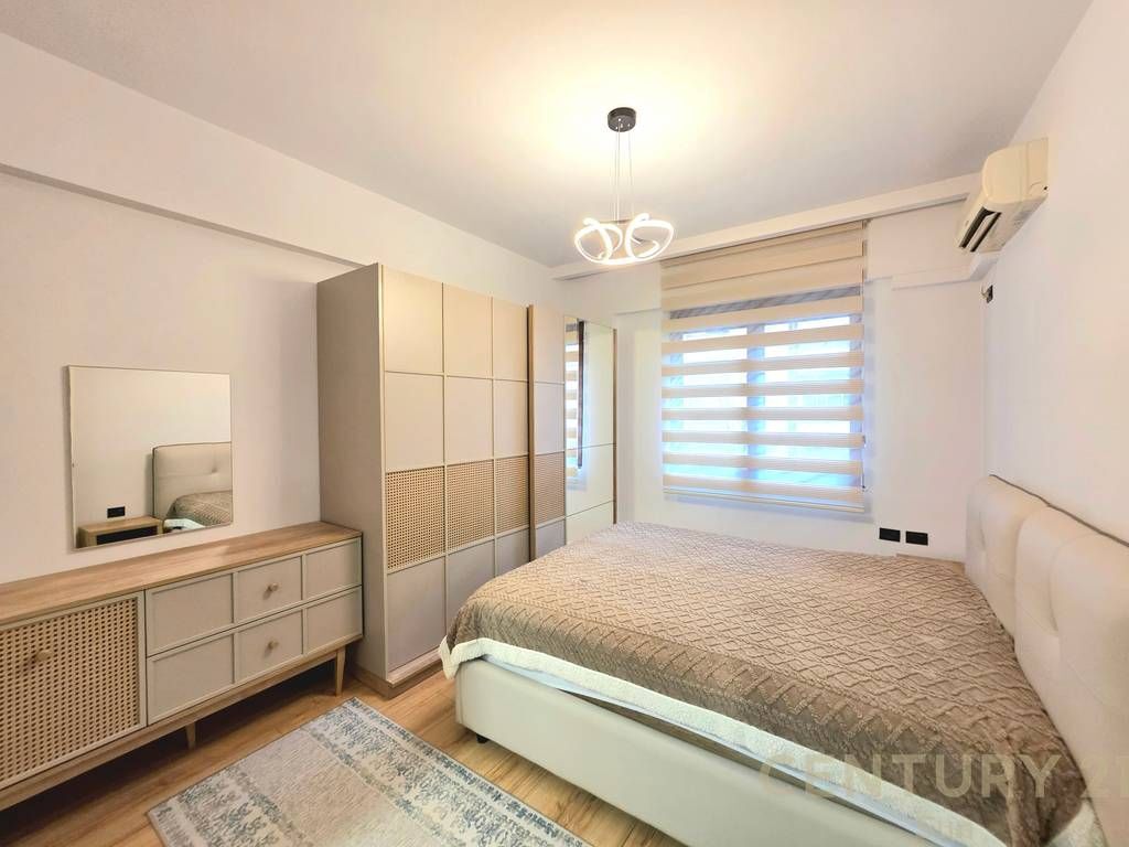 Luxury apartment 2+1+2 for rent on Kavaja Street