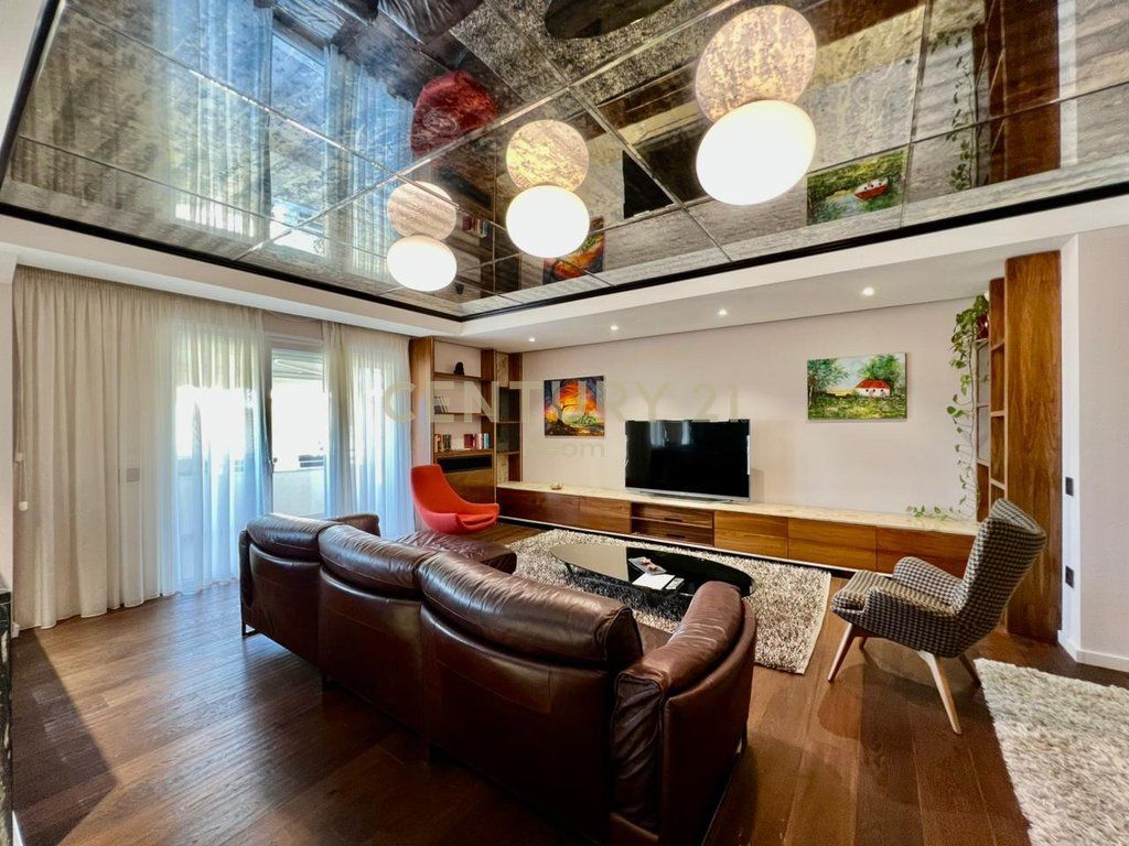 FOR RENT SUPER APARTMENT 2+1+2 WITH 2 PARKING SPOTS NEAR THE BOTANICAL GARDEN MOSQUE