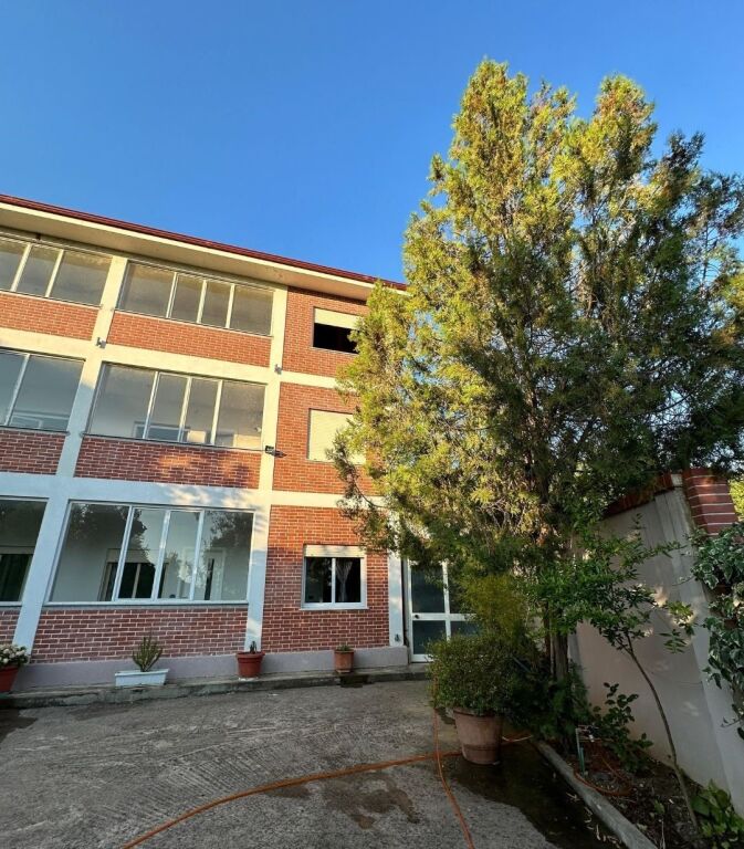 🏢 SUPER AMBIENT ME QIRA 📍 Liqeni i Linzës