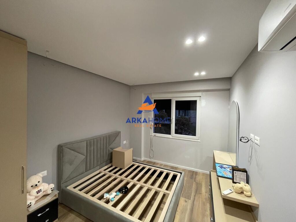AFFITTASI APPARTAMENTO 1+1 "AL LAGO ASCIUTTO" 600 EURO