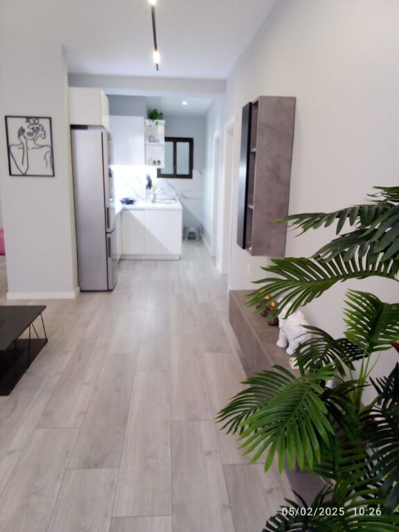 📣 QERA Apartament 2+1 📍 Prane 21-Dhjetorit ✨ 💶 Cmimi 850 Euro