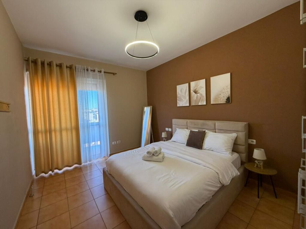 Apartment 1+1 for rent at Barrikadave Street.