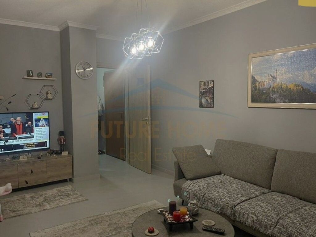 In vendita, Appartamento 2+1, Misto Mame
