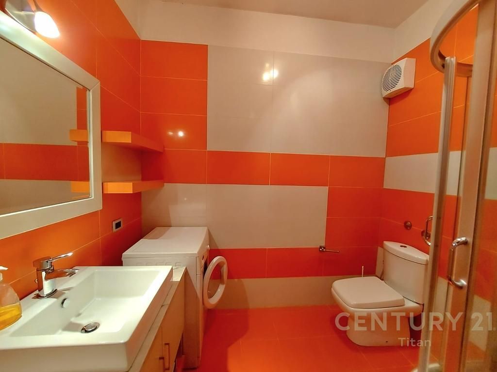 APARTMENT 2+1+2 FOR RENT ON BARRICADES STREET