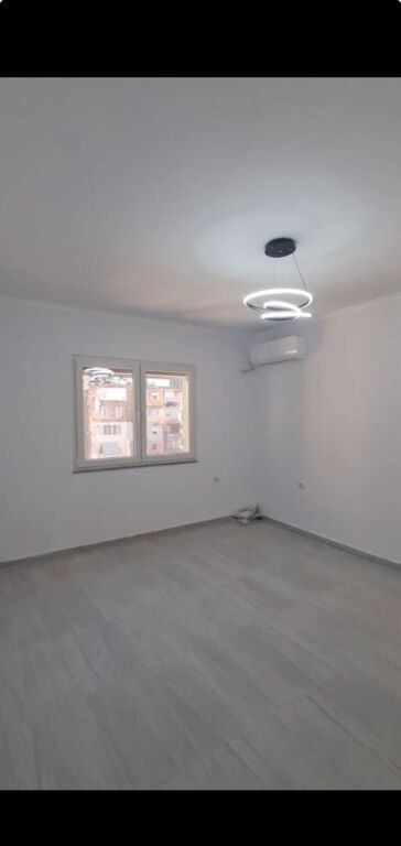 ZYRE ME QERA 74 M2 QENDER 68.000 LEKE - View 3