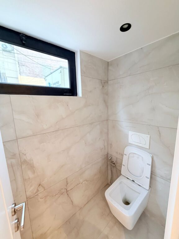 BUSINESS PREMISES FOR RENT (DUPLEX) PRANVERA, DURRES