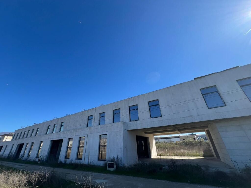 Business Premises for Rent – Warehouse + Office | Kamëz