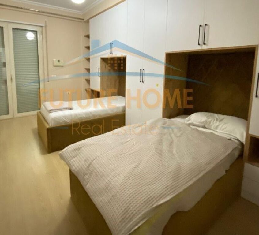 Qira, Apartament 2+1+2, Liqeni i Thate