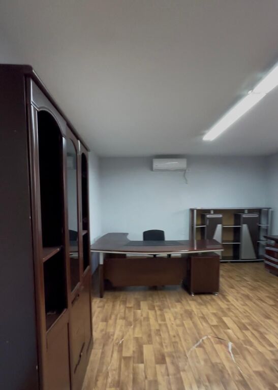 Locale per Ufficio in Affitto, Stadio Dinamo