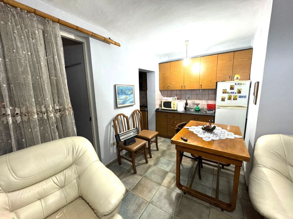 🏠 Jepet me Qera Apartament 2+1 ne Brryl