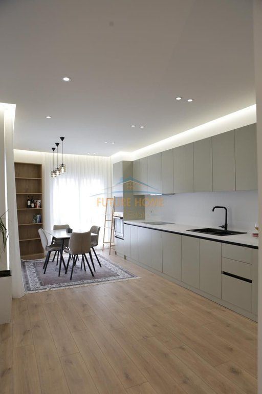 Qera, Apartament 2+1+2, Zogu Zi, Tiranë.