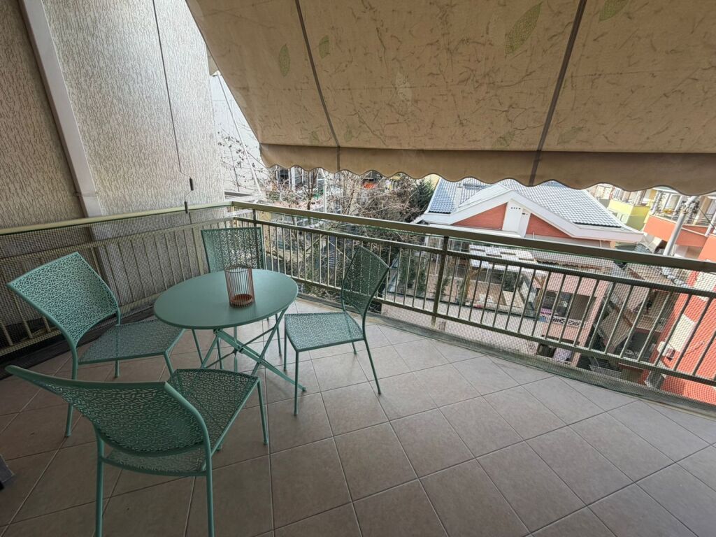 Jepet Apartament me qera