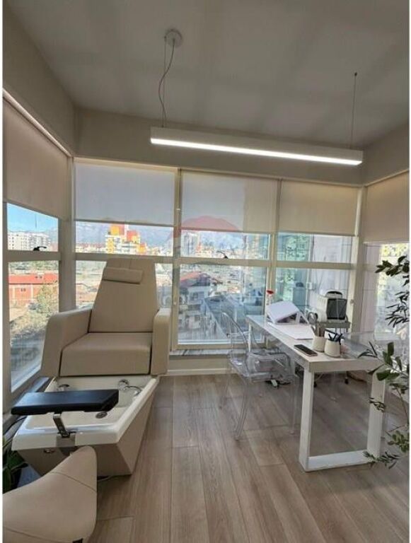 Apartament - Për Shitje - Stacioni i Trenit, Tiranë(ID: 530261059-363)