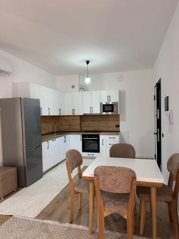 APARTAMENT ME QERA 1+1 PASKUQAN 45.000 LEKE FH-57695