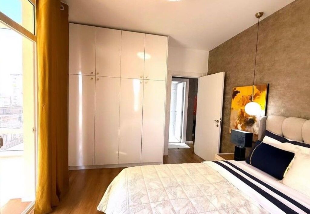 JEPET ME QIRA | APARTAMENT 1+1 — 21 dhjetori