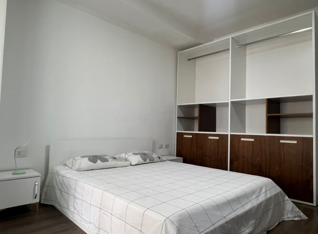 🏢 APARTAMENT 3+1 ME QIRA — Komuna e Parisit