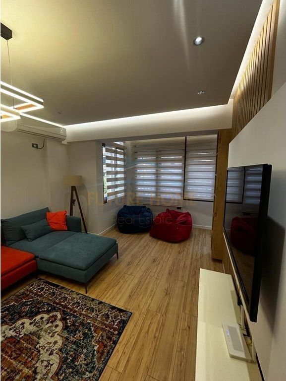Affitto, Appartamento 2+1+2, 21 Dhjetori, Tirana